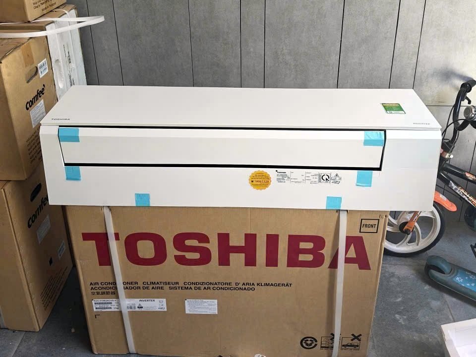 May lanh toshiba inverter gia kho